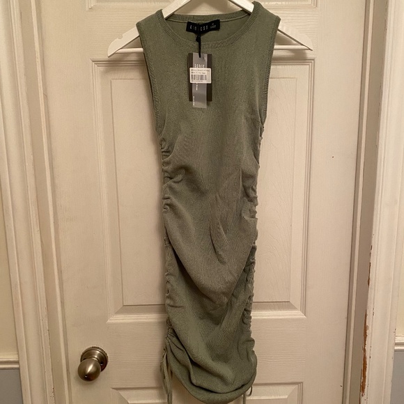 Sweater Dress Cover-Up Mossy Green - Picture 13 of 14